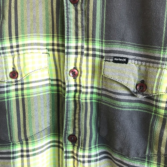Hurley Men's Casual Button Down Size M - Picture 2 of 4